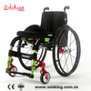 Sedia a rotelle attiva portatile leggera piegata manuale in lega di magnesio per disabili
